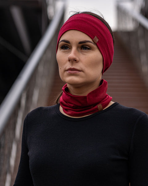 Women's Headband and Gaiter Set in Royal Cherry