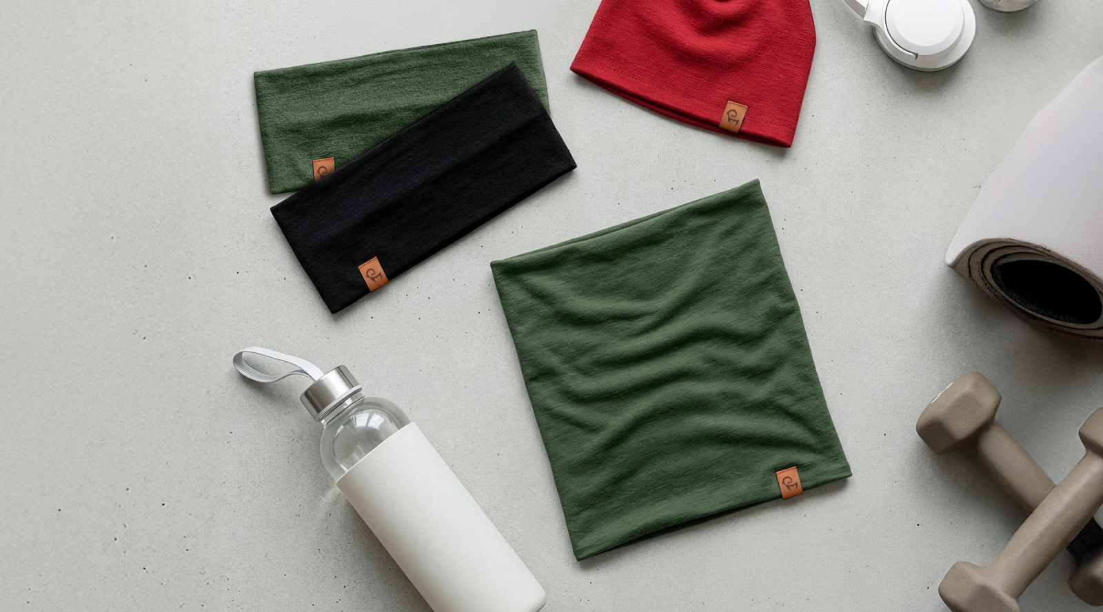 womens-lightweight-accessories-