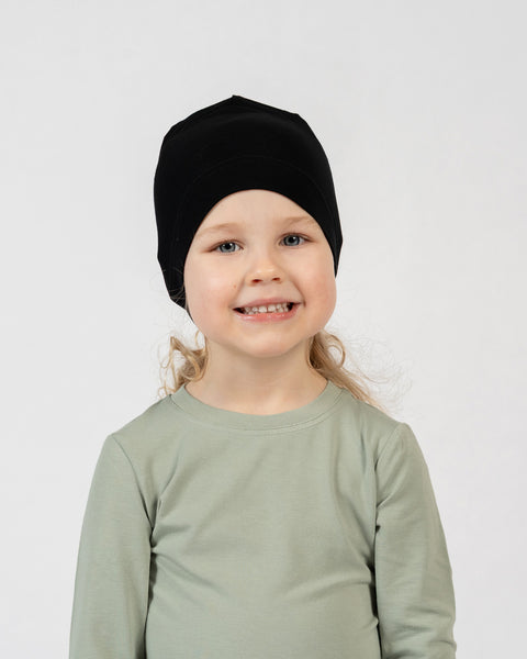 Kids black bamboo beanie, lightweight and comfortable hat for all-season use.