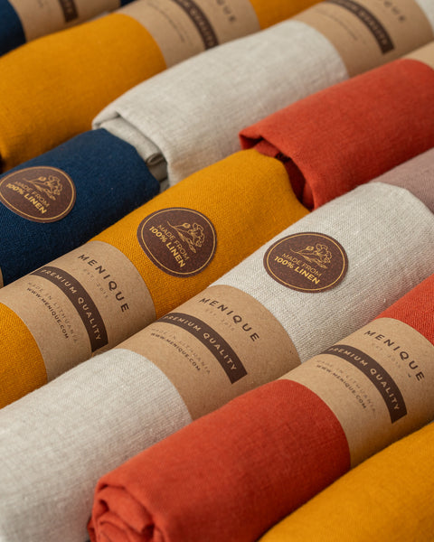 Linen table textile recyclable packaging.