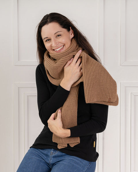 Women&#39;s Knit Thick Scarf Merino