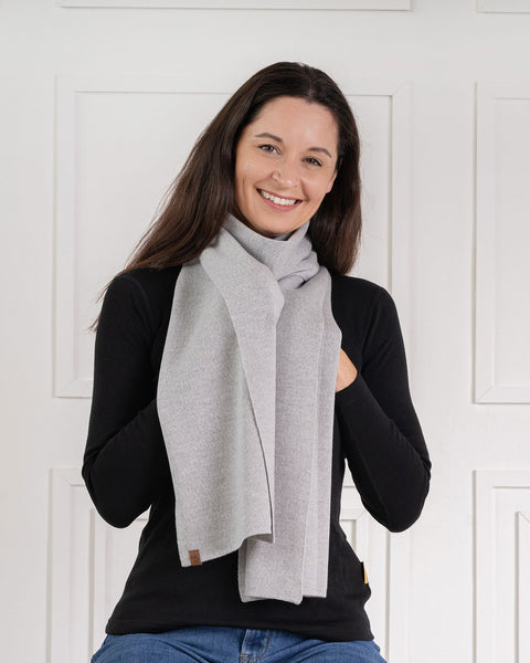 Women&#39;s Knit Scarf Merino