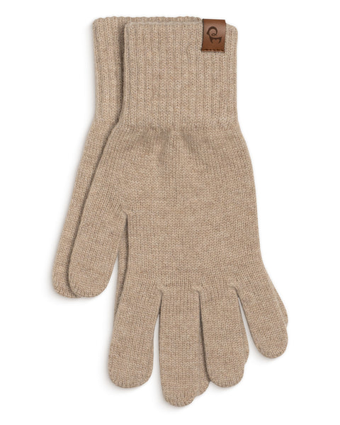 Packshot of menique women&#39;s short gloves in the color creamy beige in the white background