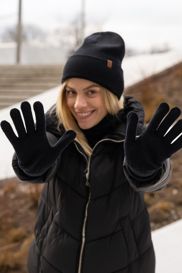 Soft knitted merino gloves for women, breathable merino wool winter gloves