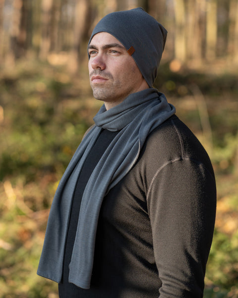 menique Men&#39;s Merino Scarf Perfect Grey Color